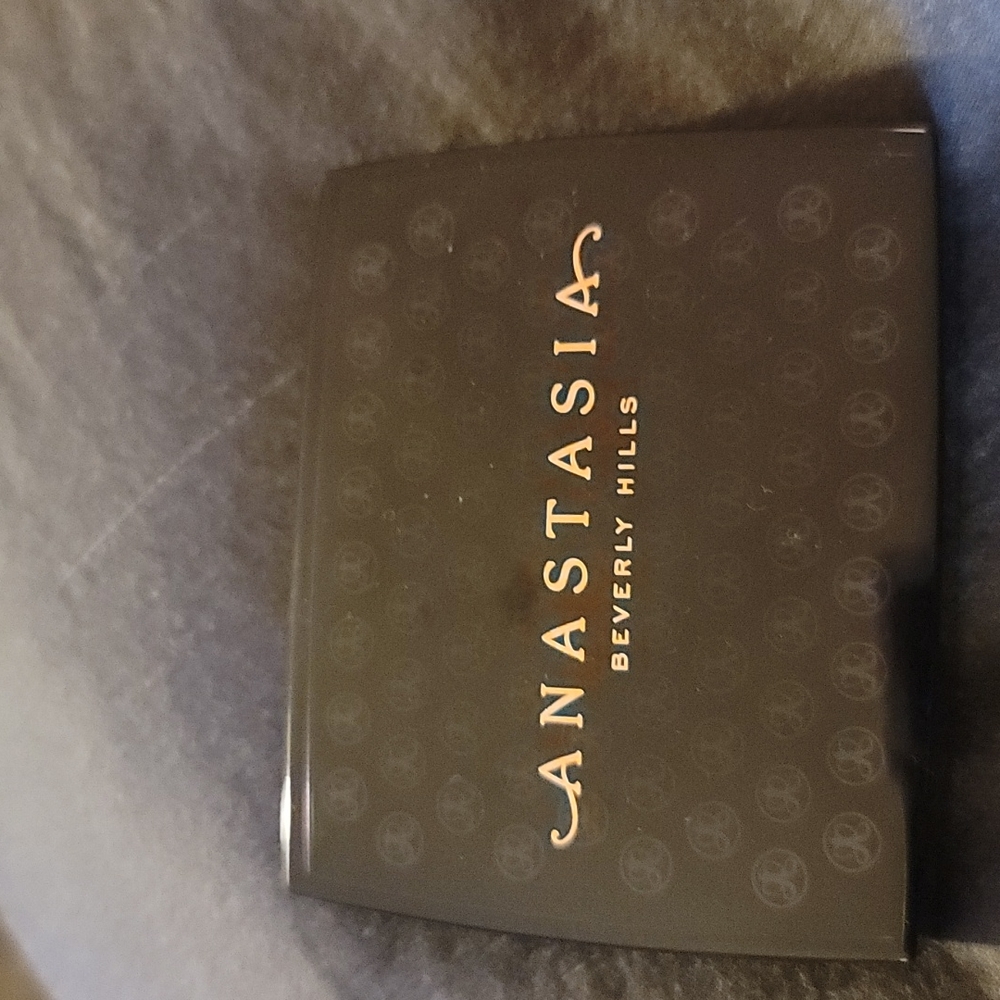 Anastasia blush trio